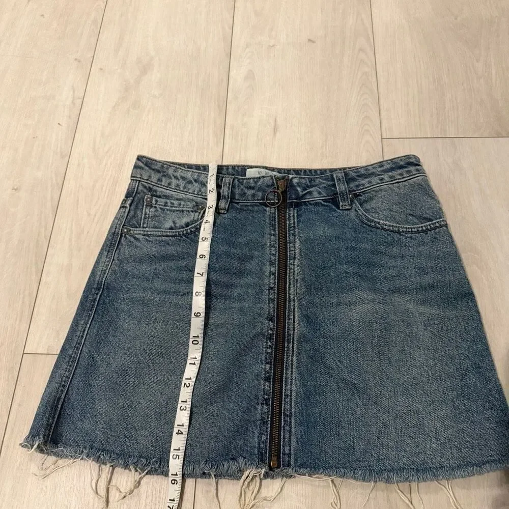 Free People  zip it up mini skirt size 28